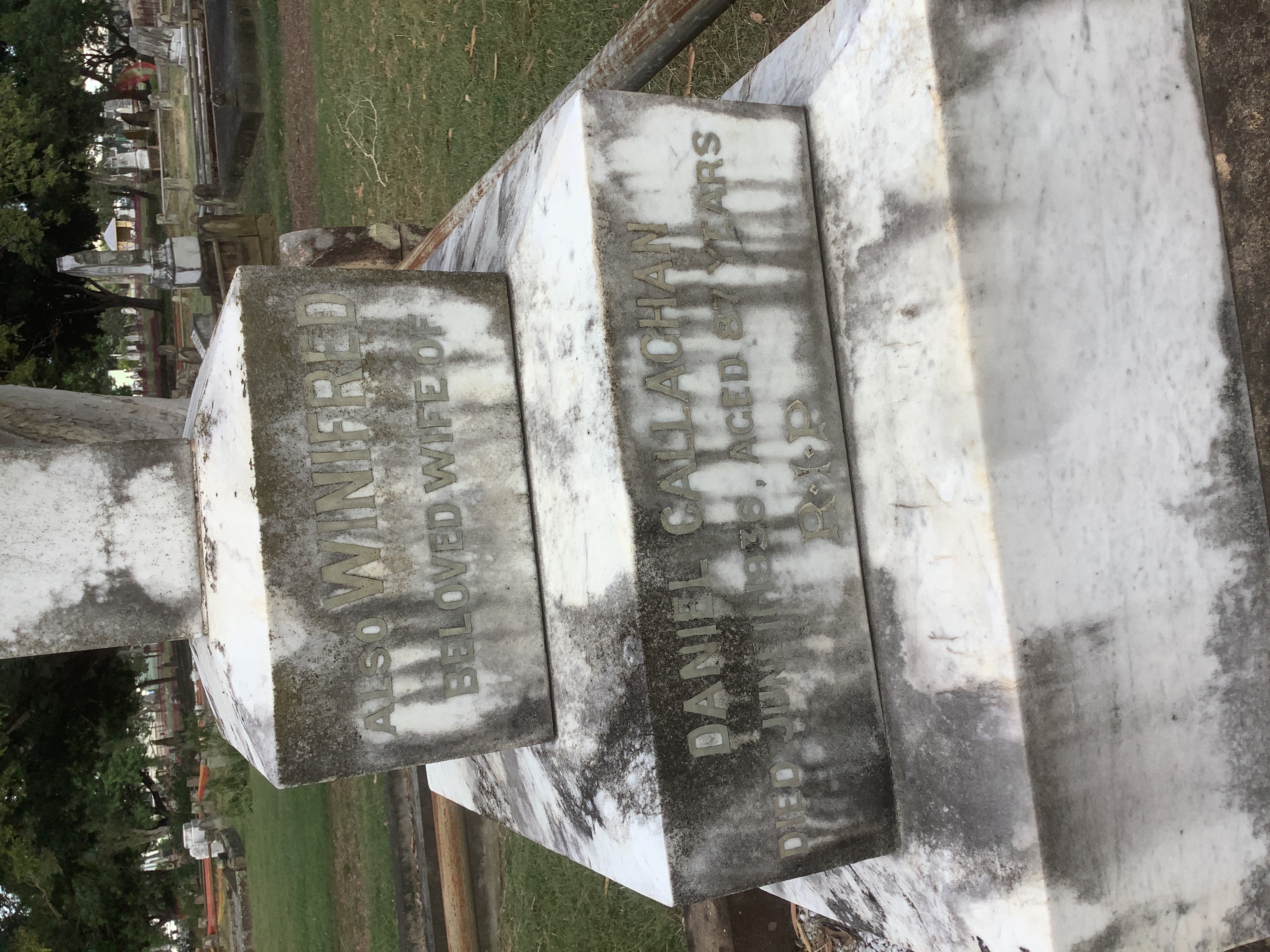 headstone