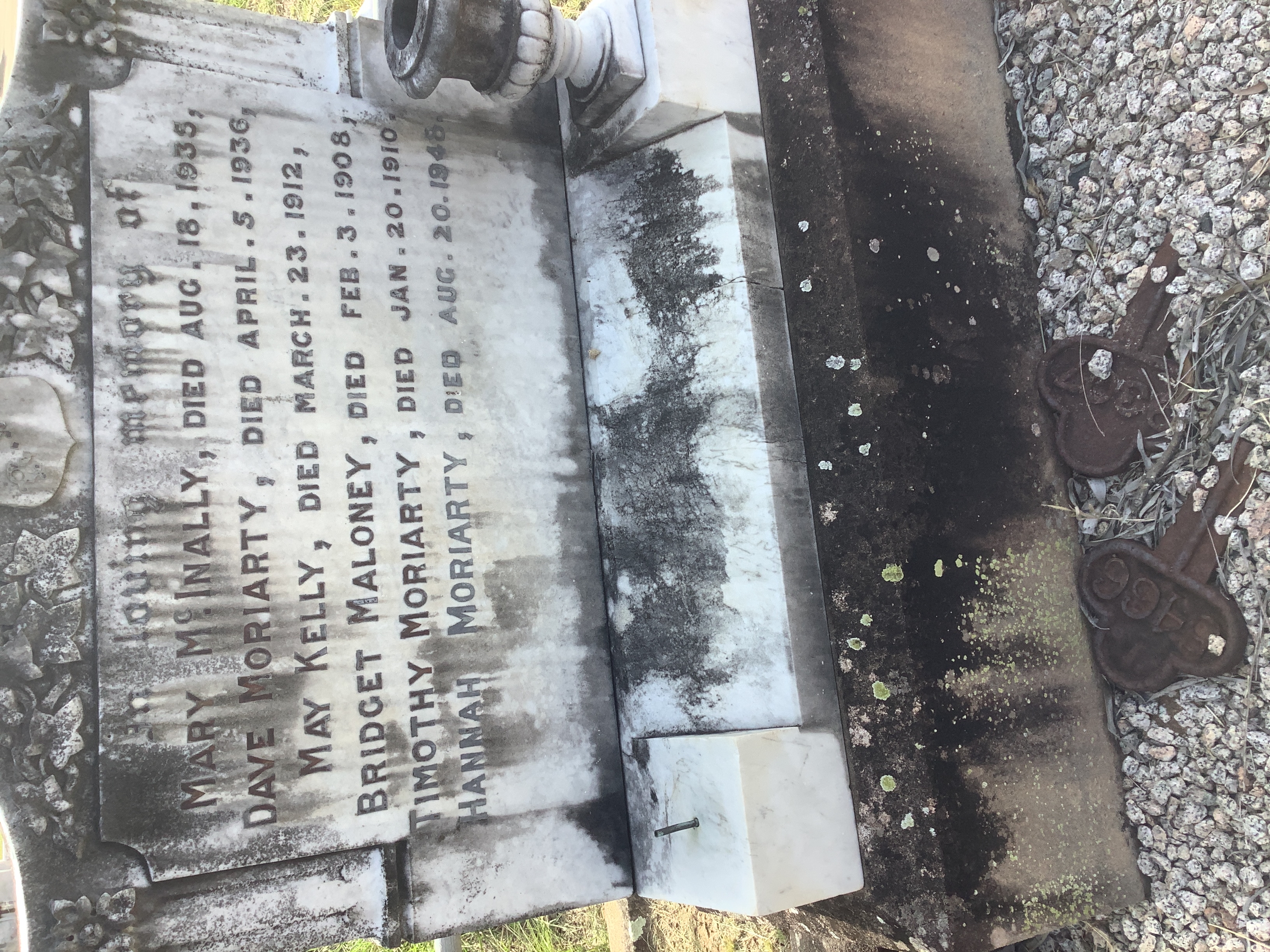 headstone