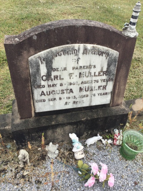 headstone