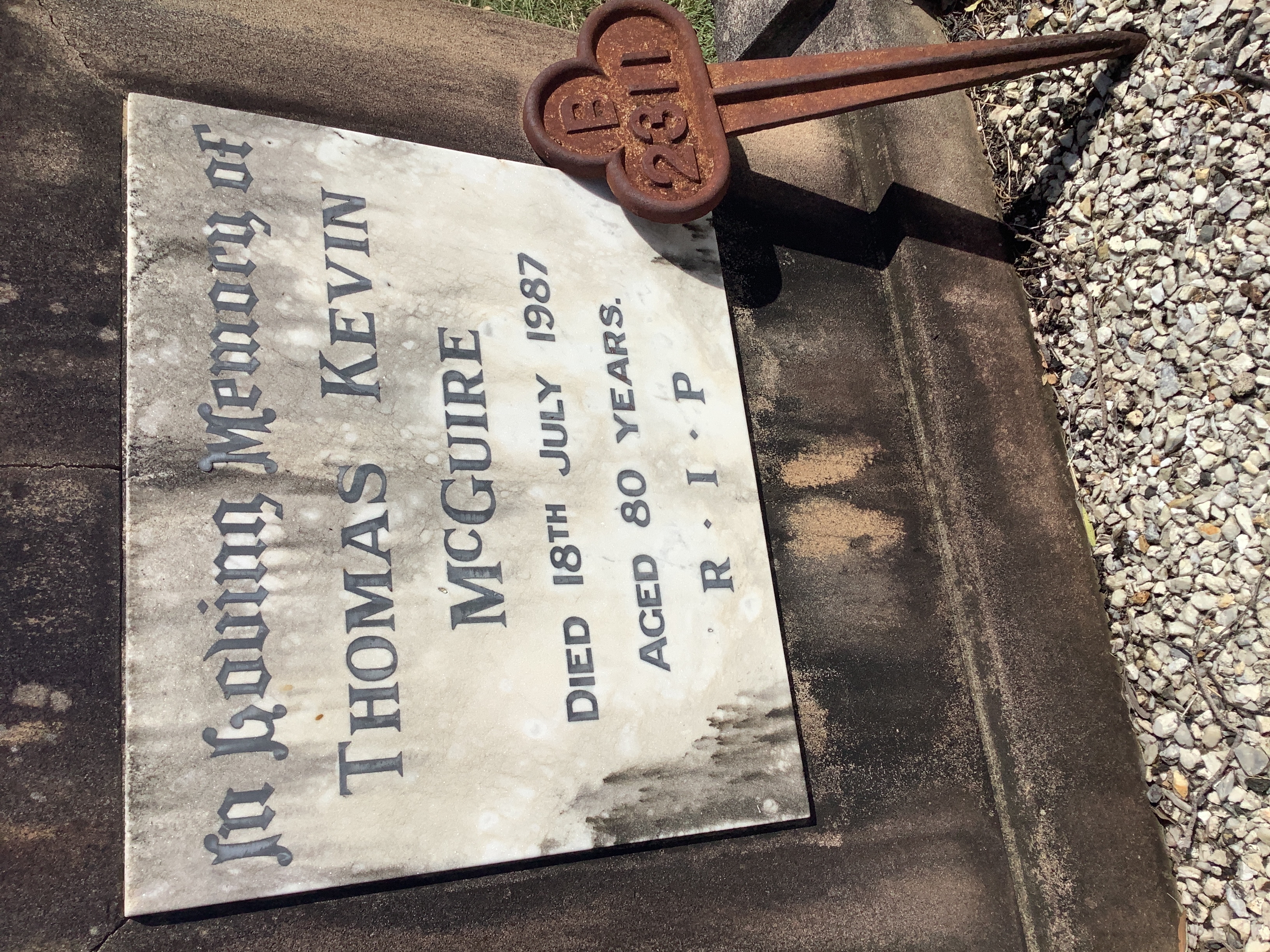 headstone