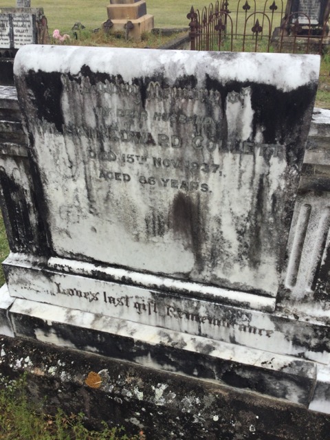 headstone