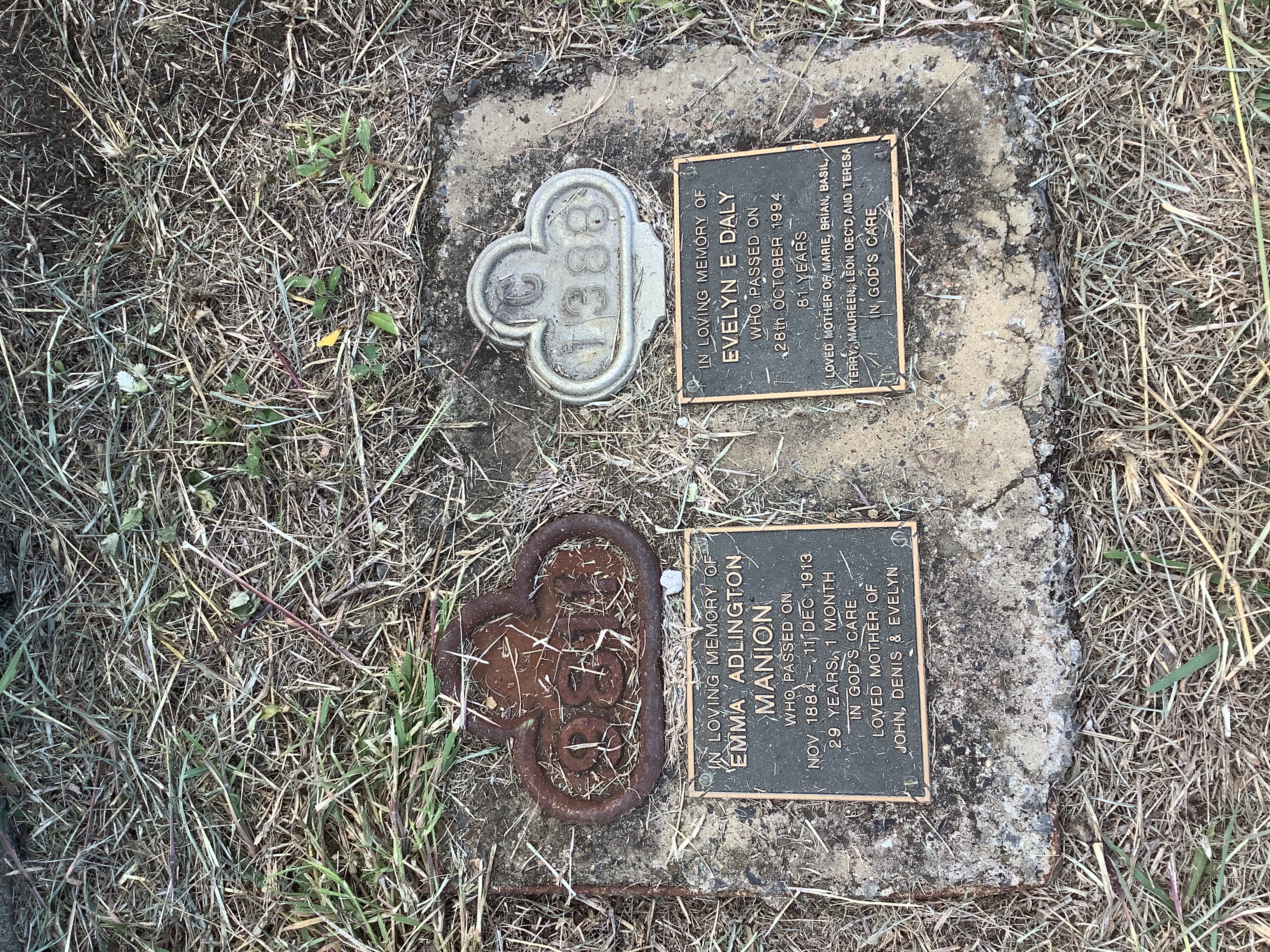headstone